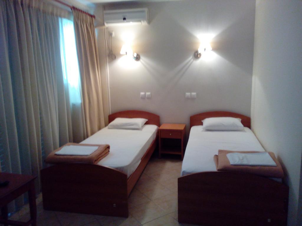 Cybele Guest Accommodation Athens Exterior photo