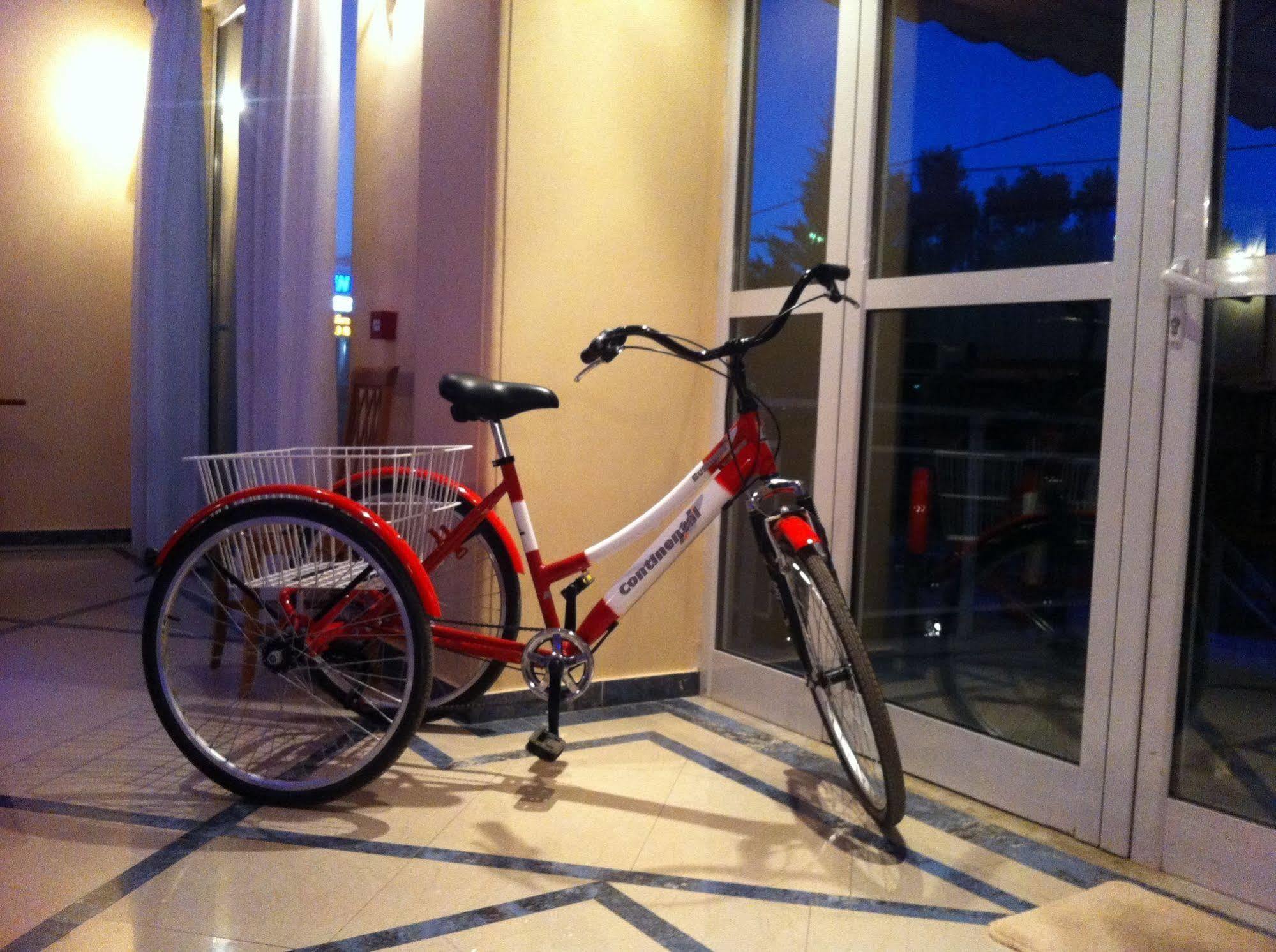 Cybele Guest Accommodation Athens Exterior photo